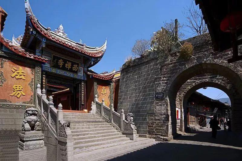 监狱建筑师